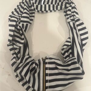 Lululemon Scarf